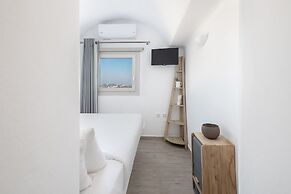 Veranda View - Adults Only