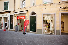 Elegant Apartments 5 Terre La Spezia