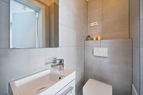 Livingstone Beach House