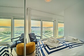 Livingstone Beach House