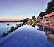 Livingstone Beach House