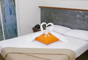 Ey Miner Suites Borromeo