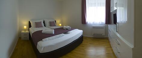 Presidential Suites Chica Cure