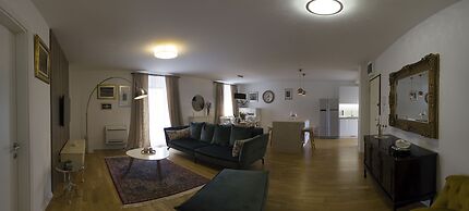 Presidential Suites Chica Cure