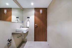 7 Apple Hotel - Viman Nagar Pune