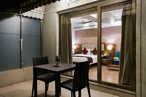 7 Apple Hotel - Viman Nagar Pune