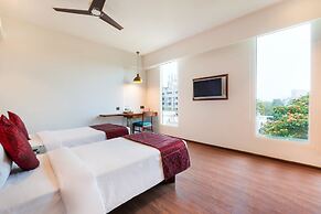 7 Apple Hotel - Viman Nagar Pune