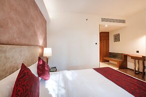 7 Apple Hotel - Viman Nagar Pune