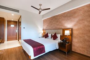 7 Apple Hotel - Viman Nagar Pune