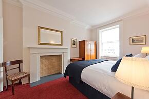 Henrietta Suites City Centre