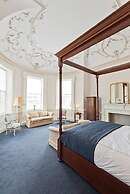 Henrietta Suites City Centre