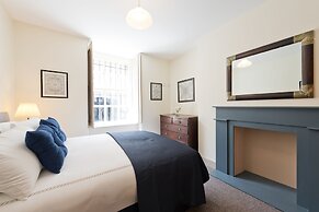 Henrietta Suites City Centre