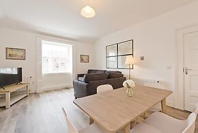 Henrietta Suites City Centre