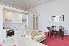 Henrietta Suites City Centre