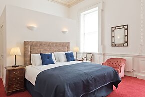 Henrietta Suites City Centre
