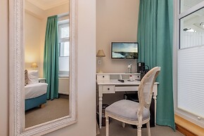 Strandhotel zur Promenade