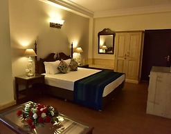 Adb Rooms The Oak Tree House