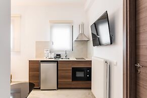 Nicholas Point Apartments and Rooms