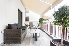 Nicholas Point Apartments and Rooms