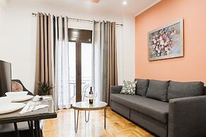 Nicholas Point Apartments and Rooms