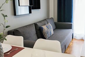 Nicholas Point Apartments and Rooms