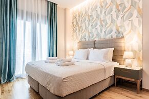 Nicholas Point Apartments and Rooms
