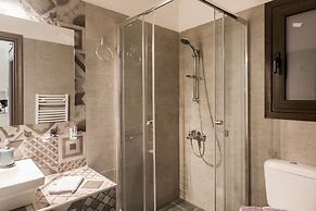 Nicholas Point Apartments and Rooms