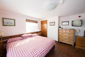 Llanerchindda Farm Guest House