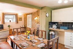 Llanerchindda Farm Guest House