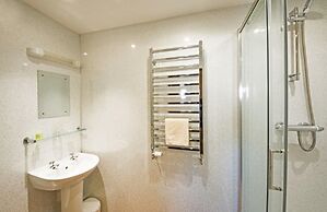 Llanerchindda Farm Guest House