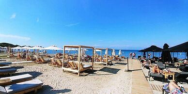 Olive Garden Studios & Apts