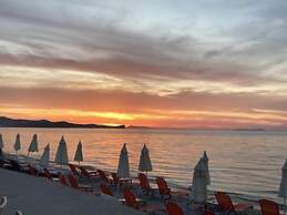 Olive Garden Studios & Apts