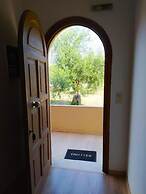 Olive Garden Studios & Apts