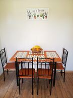 Olive Garden Studios & Apts