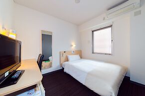 Super Hotel Subway Tanimachi 4-chome Exit 6