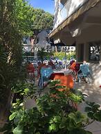 Hôtel Les Rives Bleues