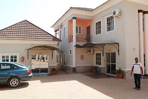 Orange Groove Hotel