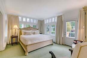 Greenview Manor Luxury Bed & Breakfast