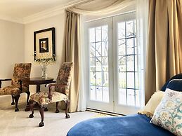 Greenview Manor Luxury Bed & Breakfast