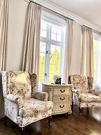 Greenview Manor Luxury Bed & Breakfast