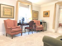 Greenview Manor Luxury Bed & Breakfast