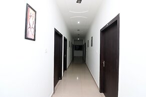 OYO 24199 Hotel Ojus Tower