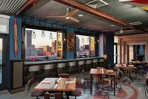 Higgins Hotel, Official Hotel of The National WWII Museum, Curio Colle