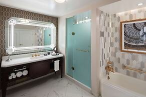 Higgins Hotel, Official Hotel of The National WWII Museum, Curio Colle