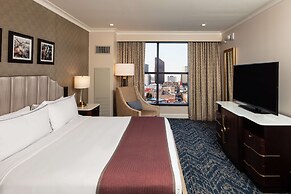 Higgins Hotel, Official Hotel of The National WWII Museum, Curio Colle