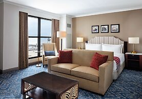 Higgins Hotel, Official Hotel of The National WWII Museum, Curio Colle