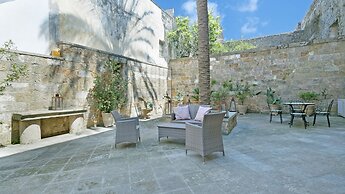 Castello Risolo Specchia