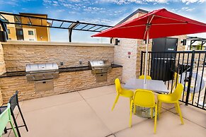 Home2 Suites by Hilton Bakersfield