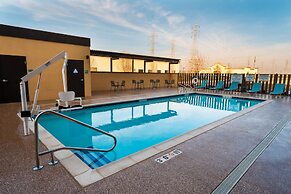 Home2 Suites by Hilton Bakersfield