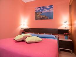 Juliette Rooms